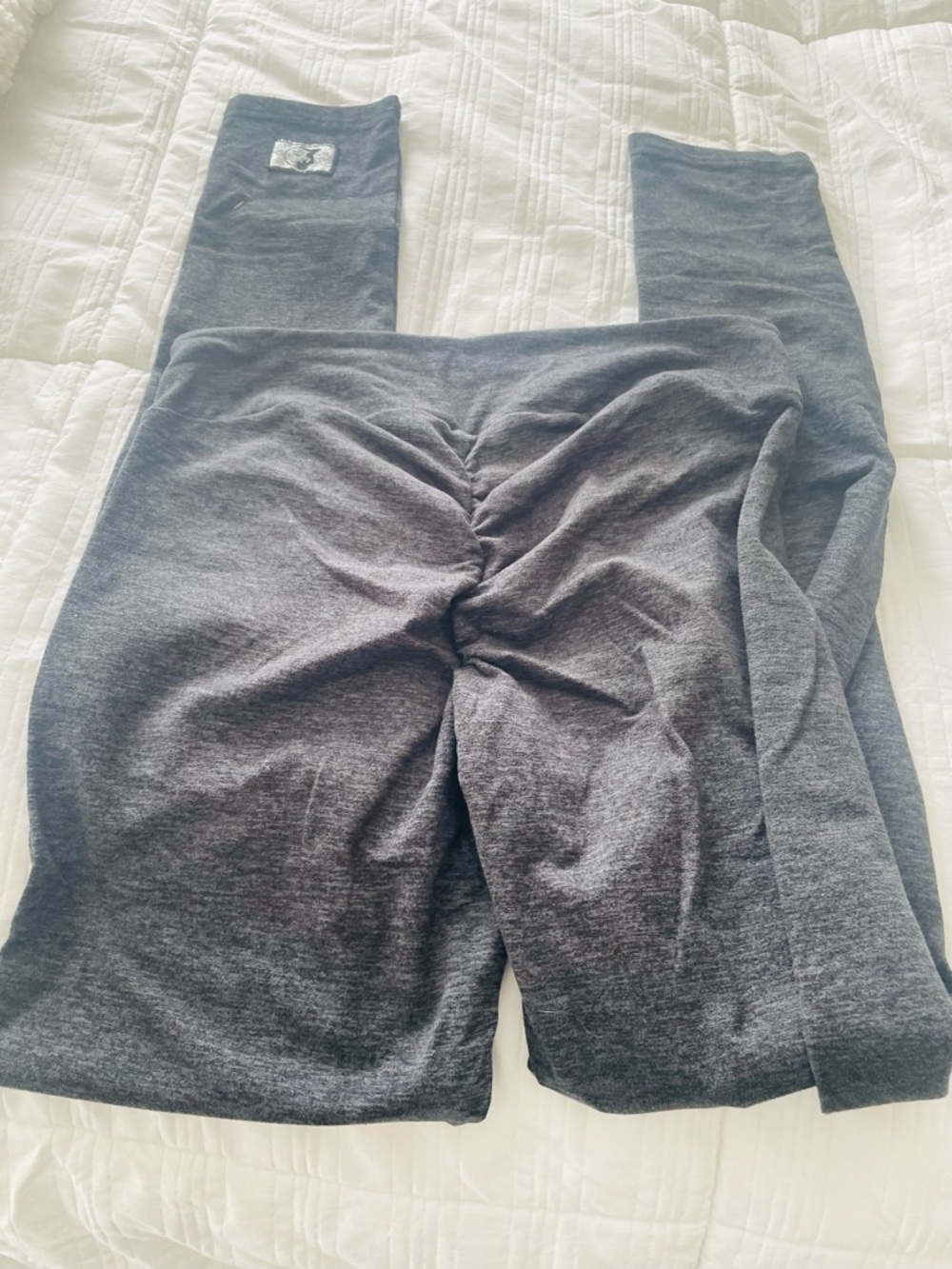 Celestial Bodiez Gray Heather Scrunch Leggings - Picture 3 of 4